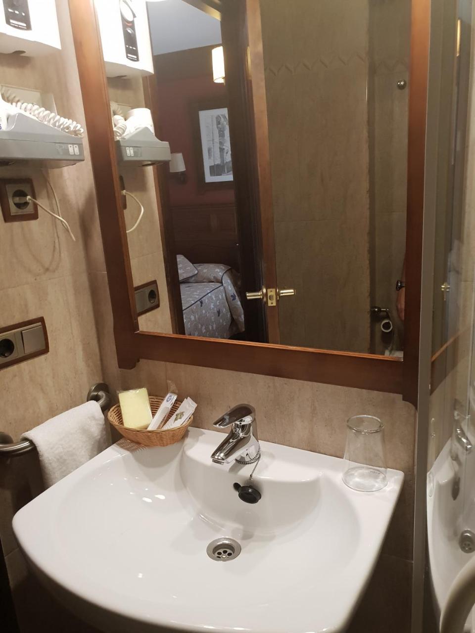 Hospederia Ana Pilar Ξενοδοχείο Porcuna Εξωτερικό φωτογραφία